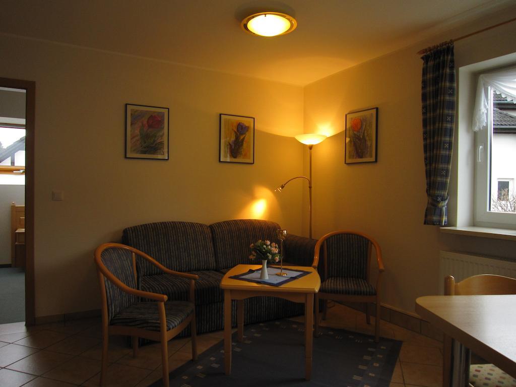 Ferienwohnungen Landgasthof Gilsbach Winterberg Szoba fotó