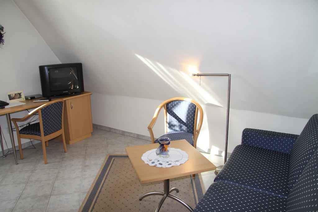 Ferienwohnungen Landgasthof Gilsbach Winterberg Szoba fotó